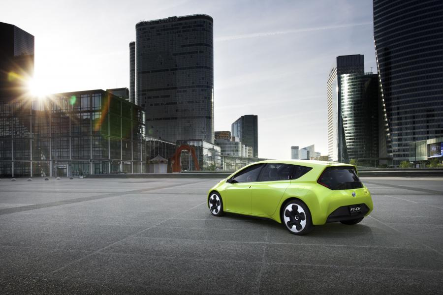  Toyota FT-CH Concept 2010 года  (фото 28 из 38)